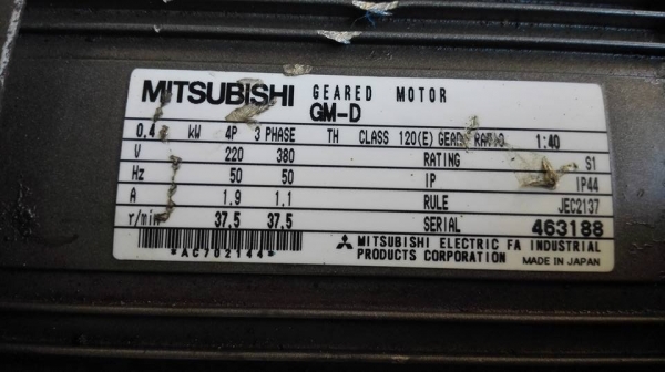 ** SOLD ** มอเตอร์เกียร์ Mitsubishi GM-D มีเบรค 1/2 HP ทด 1:40 (37rpm) 380V พร้อมใช้งาน