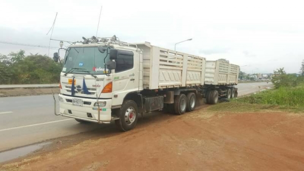 hino 344 ปี2555 ไมล์ 370,000mmพ่วง 22ล้อกระบะ สามมิตร หินทราย ดั๊มพ์ แม่ลูก ขายราคา 2,500,000