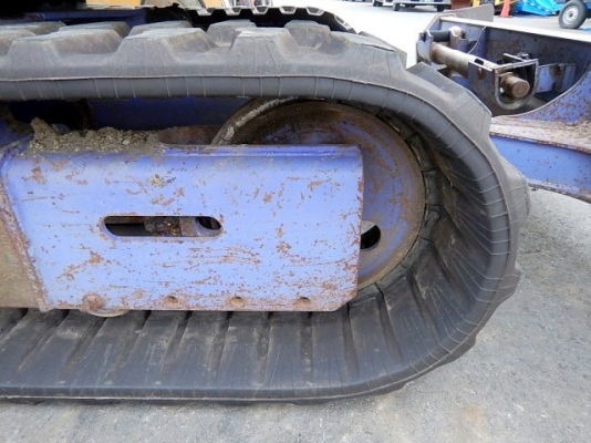 Komatsu PC40-7E ห้องเก๋ง นำเข้าจากญี่ปุ่น รถสวยมาก ๆ ราคาไม่แพงครับ Komatsu PC40-7E ห้องเก๋ง นำเข้าจากญี่ปุ่น รถสวยมาก ๆ ราคาไม่แพงครับ