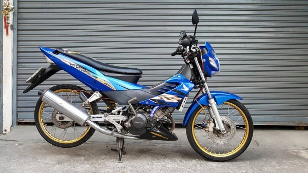 HONDA SONIC NEW 125 รุ่นใหม่ กุญแจล็อค 2 ชั้น แต่งซิ่ง ของแต่งเต็มๆ ฟรีค่าโอน