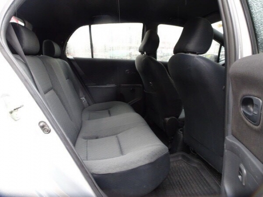 TOYOTA YARIS 1.5S เกียร์AT ปี 2006 โทร 062-991-6649 ดาวออโต้เบสท์