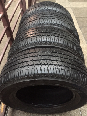 ยาง Bridgestone 265 60 18 ปลายปี14 ดอกเต็ม ไม่มีปะ ใช้ยาว ราคาไม่แพง