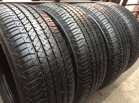 ยาง Bridgestone 265 60 18 ปลายปี14 ดอกเต็ม ไม่มีปะ ใช้ยาว ราคาไม่แพง