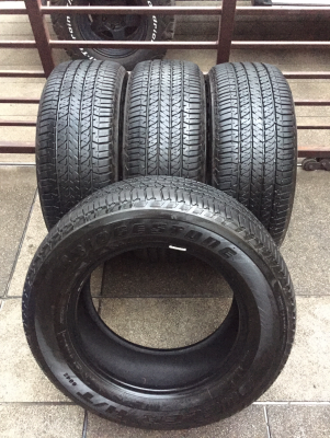 ยาง Bridgestone 265 60 18 ปลายปี14 ดอกเต็ม ไม่มีปะ ใช้ยาว ราคาไม่แพง
