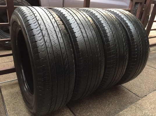 ยาง Bridgestone 225 65 17 ปี16 ดอกเยอะ ใช้ยาว ราคาไม่แพง