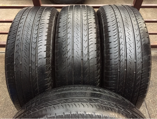 ยาง Bridgestone 225 65 17 ปี16 ดอกเยอะ ใช้ยาว ราคาไม่แพง