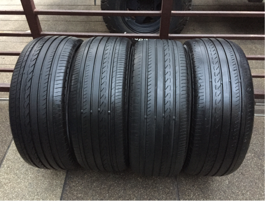 ยาง Yokohama 235 55 17 ปลายปี13 ดอกเยอะ พร้อมใช้งาน ราคาไม่แพง ยาง Yokohama 235 55 17 ปลายปี13 ดอกเยอะ พร้อมใช้งาน ราคาไม่แพง