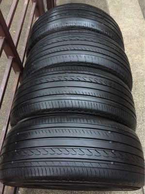 ยาง Yokohama 235 55 17 ปลายปี13 ดอกเยอะ พร้อมใช้งาน ราคาไม่แพง ยาง Yokohama 235 55 17 ปลายปี13 ดอกเยอะ พร้อมใช้งาน ราคาไม่แพง