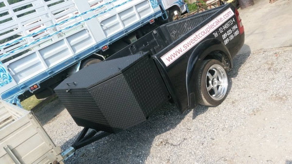 ขายครับ 48000บาท อย่างหล่อ ปลั๊กไฟครบ ล้อแม็ก17x9" มีกล่องเก็บของด้านหน้า หัวบอล 2" รถเก๋งลากได้ครับ 083 5996979