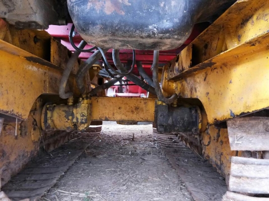 ขายรถเกี่ยว เกษตรพัฒนาปี56 ปลดหนี้hino jo8c260 พร้อมเทรลเลอร์หัวยาว 145พร้อมใช้งานทะเบียนครบ พร้อมใช้งาน