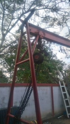 ขายขารอก. ใย่พร้อมรอกsunny 5ตัน.  ขาย15000.