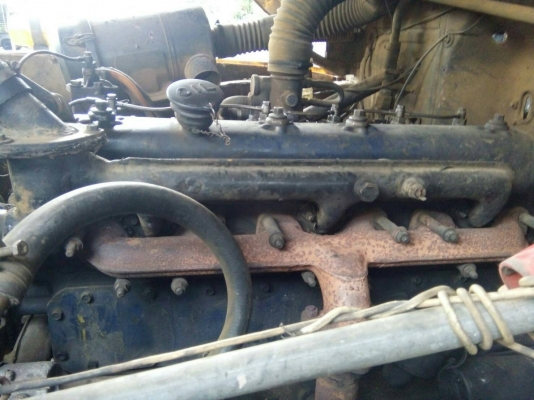 ขายรถแบคโฮ KOMATSU PC60-5 พร้อมรถ 6 ล้อเทรลเลอร์หน้ายาว ราคา 350000 ขายรถแบคโฮ KOMATSU PC60-5 พร้อมรถ 6 ล้อเทรลเลอร์หน้ายาว ราคา 350000