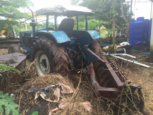 ขายรถไถ FORD 6640 2 เพลา ใบมีด 7 จาน เอกสารชุดจดทะเบียน ราคา 500000