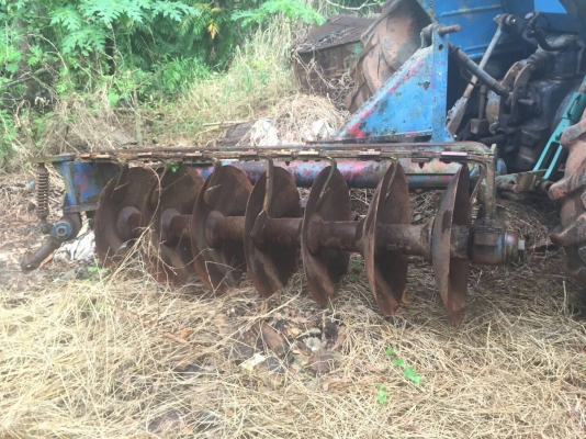 ขายรถไถ FORD 6640 2 เพลา ใบมีด 7 จาน เอกสารชุดจดทะเบียน ราคา 500000