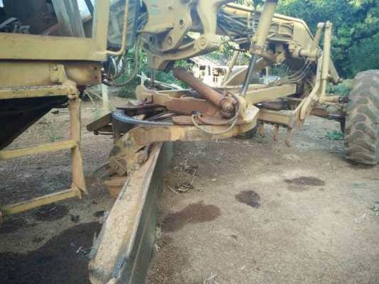 ขาย 1,680,000 CAT 140 G ชีเรียล 72 V 6700 เครื่องดี ระบบบไฮโดรลิค ทำงานสมบูรณ์ เอกสารเล่มทะเบียน รถอยู่  จ.นครพนม โทร&amp;ไอดีไลน์  090-772-3710 090-772-3708