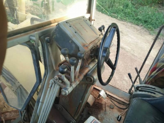 ขาย 1,680,000 CAT 140 G ชีเรียล 72 V 6700 เครื่องดี ระบบบไฮโดรลิค ทำงานสมบูรณ์ เอกสารเล่มทะเบียน รถอยู่  จ.นครพนม โทร&amp;ไอดีไลน์  090-772-3710 090-772-3708