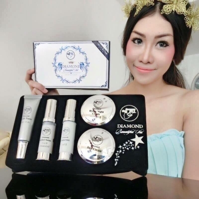 Gold Set ชุดกำจัดสิว หน้าสวยใส ลบฝ้า กระ รอยดำจากสิว 0898165225 ID : ouithaiand Gold Set ชุดกำจัดสิว หน้าสวยใส ลบฝ้า กระ รอยดำจากสิว 0898165225 ID : ouithaiand