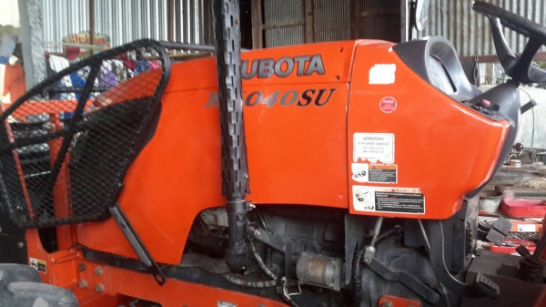 ขายรถไถ Kubota M6040 ปี56