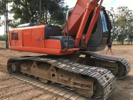 HITACHI ZX200-1