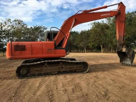 HITACHI ZX200-1