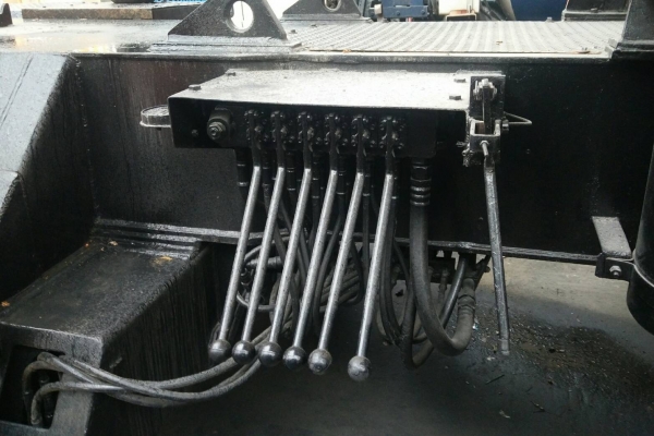 ขายรถเครน Kato NK20B ปั๊ม 2 ตอน เครื่องนิสสัน PE6 มีจิ๊ปพร้อม สภาพพร้อมใช้งาน เล่มทะเบียน