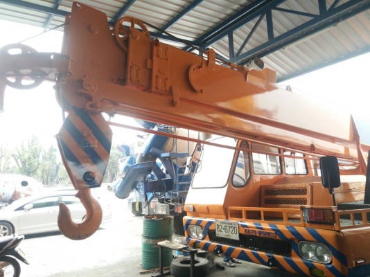 ขายรถเครน Kato NK20B ปั๊ม 2 ตอน เครื่องนิสสัน PE6 มีจิ๊ปพร้อม สภาพพร้อมใช้งาน เล่มทะเบียน