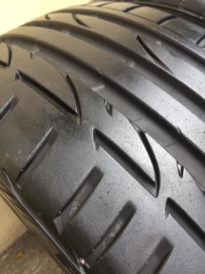 ขายยาง BRIDGESOTNE S001 (RUNFLAT) 225-35-19 ปี14 ดอกหนาจัด สภาพสวยมาก ไม่มีปะ ไม่มีตำหนิ คู่ละ 5,500 บาท