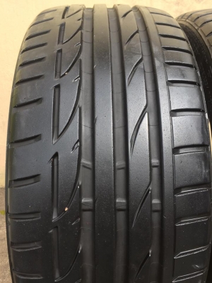 ขายยาง BRIDGESOTNE S001 (RUNFLAT) 225-35-19 ปี14 ดอกหนาจัด สภาพสวยมาก ไม่มีปะ ไม่มีตำหนิ คู่ละ 5,500 บาท