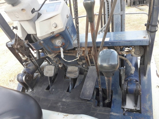 ขายรถยก KOMATSU FG20-11 เครื่องเบนซิน เกียร์ธรรมดา เสาสูง 3 เมตร ยกได้ 2 ตัน ติดต่อ 098-7962549 ขายรถยก KOMATSU FG20-11 เครื่องเบนซิน เกียร์ธรรมดา เสาสูง 3 เมตร ยกได้ 2 ตัน ติดต่อ 098-7962549