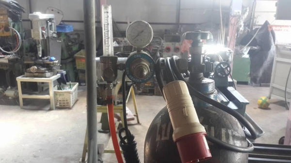 ชุดเชื่อม mig-mag co2 อุปกรณ์ครบ ยกชุด พร้อมใช้ 28000 บาท เอก ปทุม ชุดเชื่อม mig-mag co2 อุปกรณ์ครบ ยกชุด พร้อมใช้ 28000 บาท เอก ปทุม