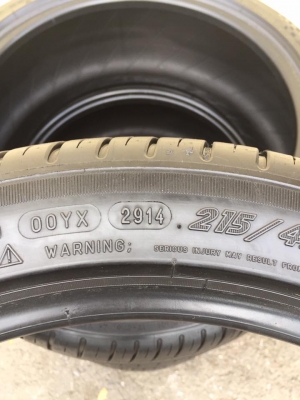 ขายยาง MICHELIN PILOT SPORT3 215-45-17 ปี14 ดอกเต็ม ไม่มีปะ ไม่มีตำหนิ ชุดละ 4,900 บาท