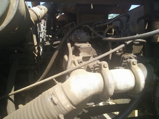 ขายรถแบคโคฮิตาชิ HITACHI EX 200-1 เครื่องเดิมปั้มเดิม โซ่หนา เอวแน่น พร้อมใช้งานสุดๆ