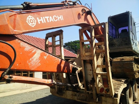 ขายรถแบคโคฮิตาชิ HITACHI EX 200-1 เครื่องเดิมปั้มเดิม โซ่หนา เอวแน่น พร้อมใช้งานสุดๆ