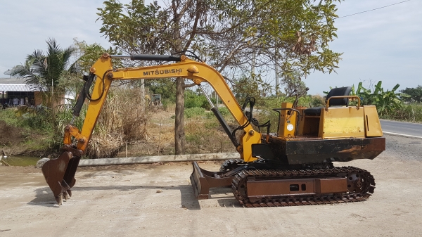 ขายถูกๆด่วนรถแบคโฮมิตซูมิชิ MS 035เคื่อง4สูบปั่ม3ตอนเท่าPC30แทคหล็ก รถนอกเพิ่งเข้ามาใหม่สถาพพร้อมใช้ยังไม่เคยใช้งานในไทยเลย