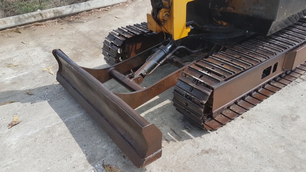 ขายถูกๆด่วนรถแบคโฮมิตซูมิชิ MS 035เคื่อง4สูบปั่ม3ตอนเท่าPC30แทคหล็ก รถนอกเพิ่งเข้ามาใหม่สถาพพร้อมใช้ยังไม่เคยใช้งานในไทยเลย