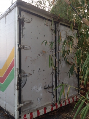 ตู้แห้งบรรทุกสินค้ายาว7เมตรกว่า พร้อมใช้งาน