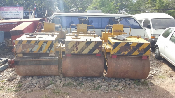 ขาย รถบดสั่นสะเทือนขนาดเล็ก ล้อเหล็กหน้า-หลัง BITELLI เครื่องดอยซ์ 2 สูบ ขายตามสภาพ ให้ไปเช็คเองนะครับ ขาย รถบดสั่นสะเทือนขนาดเล็ก ล้อเหล็กหน้า-หลัง BITELLI เครื่องดอยซ์ 2 สูบ ขายตามสภาพ ให้ไปเช็คเองนะครับ