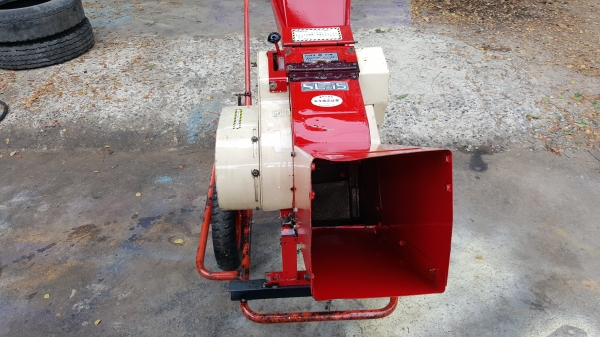 เครื่องสับกิ่งไม้ พร้อมใช้ ต่อรองได้ขายได้ขาย ราคา 16800 บาท