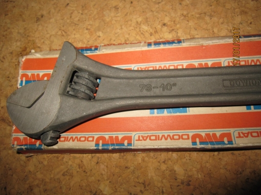 ประแจเลื่อน DOWIDAT ขนาด  10 นิ้ว Made in Germany แท้ เป็นของใหม่เก่าเก็บ