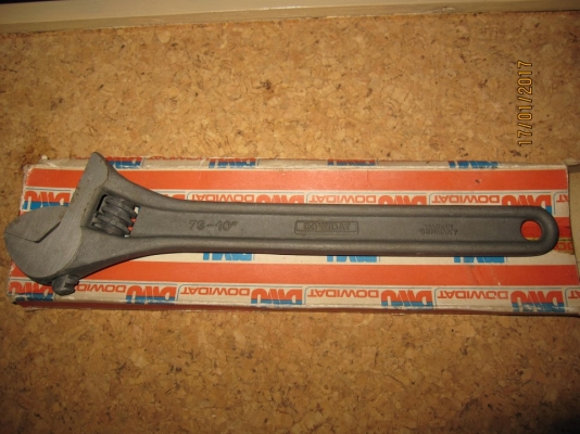 ประแจเลื่อน DOWIDAT ขนาด  10 นิ้ว Made in Germany แท้ เป็นของใหม่เก่าเก็บ