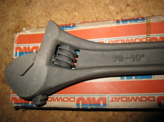 ประแจเลื่อน DOWIDAT ขนาด  10 นิ้ว Made in Germany แท้ เป็นของใหม่เก่าเก็บ