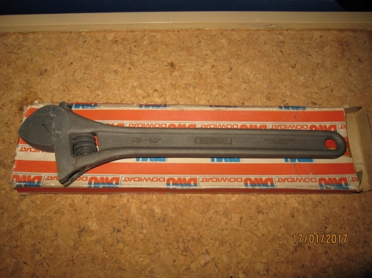 ประแจเลื่อน DOWIDAT ขนาด  10 นิ้ว Made in Germany แท้ เป็นของใหม่เก่าเก็บ