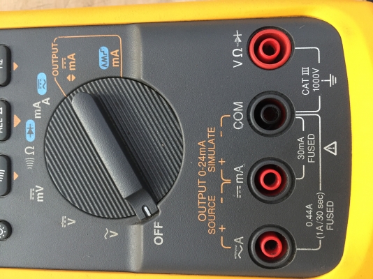 ขาย มิเตอร์ FLUKE 787 มือสองราคาถุกๆ ครับ