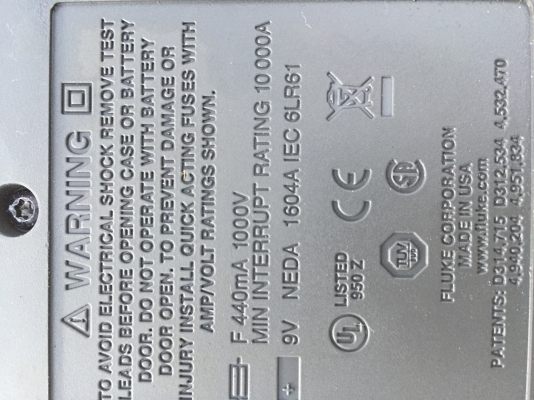 ขาย มิเตอร์ FLUKE 787 มือสองราคาถุกๆ ครับ
