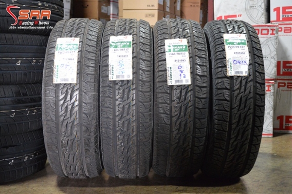 KUMHO AT KL63 265/70R17 เส้นละ 1,950 บาท