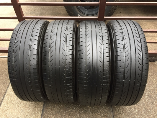 ยาง Goodyear 215 70 15 ปี16 ดอกเยอะ ไม่มีปะ ราคาไม่แพง ยาง Goodyear 215 70 15 ปี16 ดอกเยอะ ไม่มีปะ ราคาไม่แพง