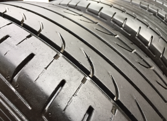 ยาง Goodyear 215 70 15 ปี16 ดอกเยอะ ไม่มีปะ ราคาไม่แพง ยาง Goodyear 215 70 15 ปี16 ดอกเยอะ ไม่มีปะ ราคาไม่แพง