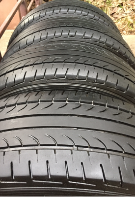 ยาง Goodyear 215 70 15 กลางปี15 ดอกเยอะ ไม่มีปะ ราคาไม่แพง ยาง Goodyear 215 70 15 กลางปี15 ดอกเยอะ ไม่มีปะ ราคาไม่แพง