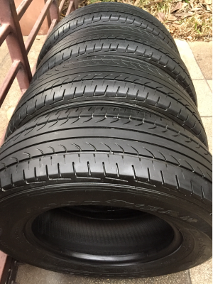 ยาง Goodyear 215 70 15 กลางปี15 ดอกเยอะ ไม่มีปะ ราคาไม่แพง ยาง Goodyear 215 70 15 กลางปี15 ดอกเยอะ ไม่มีปะ ราคาไม่แพง