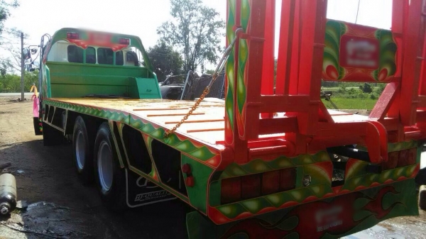 ขายสิบล้อเทเลอร์ HINO 1J (ทู) เครื่อง 210 แรง ปี 44 เดิมๆ ตามรุ่น รับประกันความสวย ยางเรเดียนแท้ หางต่อใหม่ ทะเบียนพร้อม ขายสิบล้อเทเลอร์ HINO 1J (ทู) เครื่อง 210 แรง ปี 44 เดิมๆ ตามรุ่น รับประกันความสวย ยางเรเดียนแท้ หางต่อใหม่ ทะเบียนพร้อม
